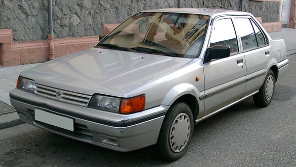 nissan sunny front